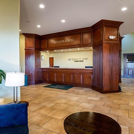 Quality Inn Near Hampton Coliseum מראה חיצוני תמונה