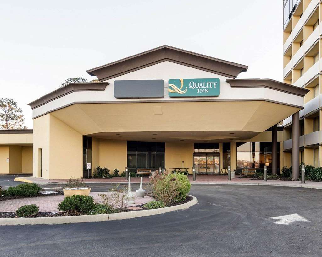 Quality Inn Near Hampton Coliseum מראה חיצוני תמונה