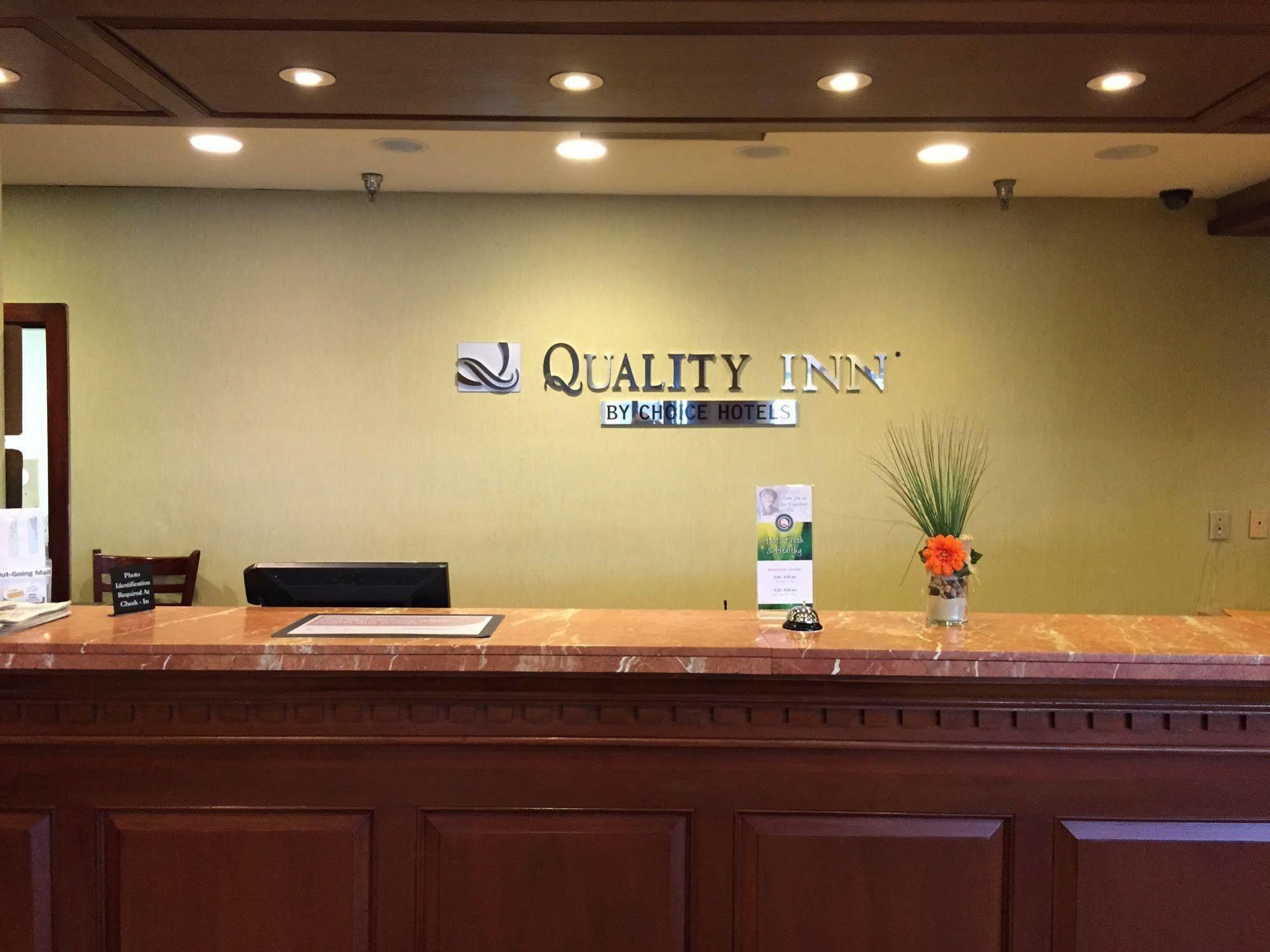 Quality Inn Near Hampton Coliseum מראה חיצוני תמונה